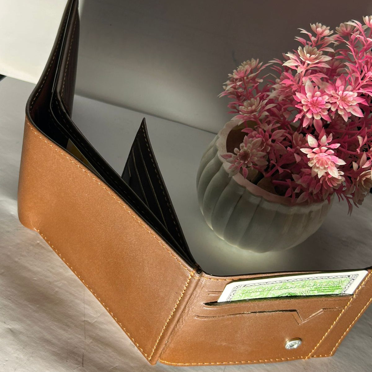 Genuine Leather Men's Zipper Coin Purse Leather Wallet For Men Tri-fold Wallet Clasp Black Brown